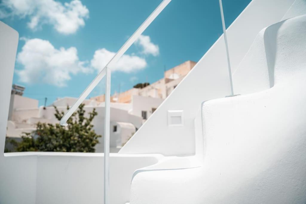 Akri Santorini With Heated Jacuzzi Villa Emporio  Dış mekan fotoğraf
